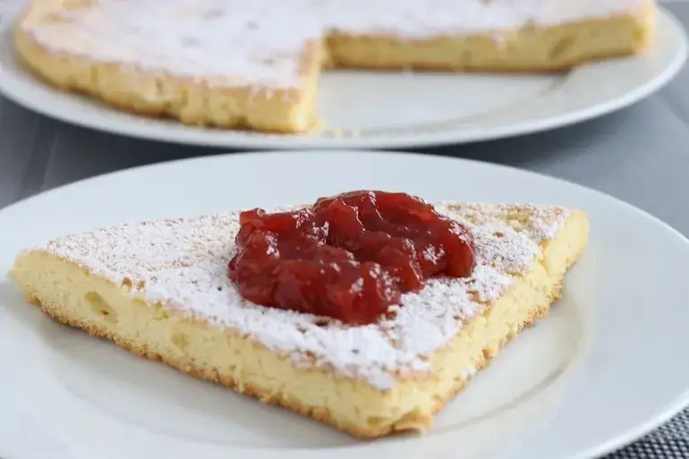 Zdjęcie Ile kalorii ma omlet na słodko? Zaskakujące fakty o jego kaloryczności