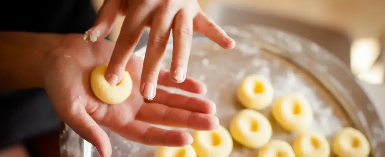 Zdjęcie Z czym jeść kluski śląskie na słodko, aby zachwycić smakiem